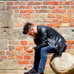 人と自分を比べて落ち込んだときは、「よお、将来のオレ」と言えばいい。